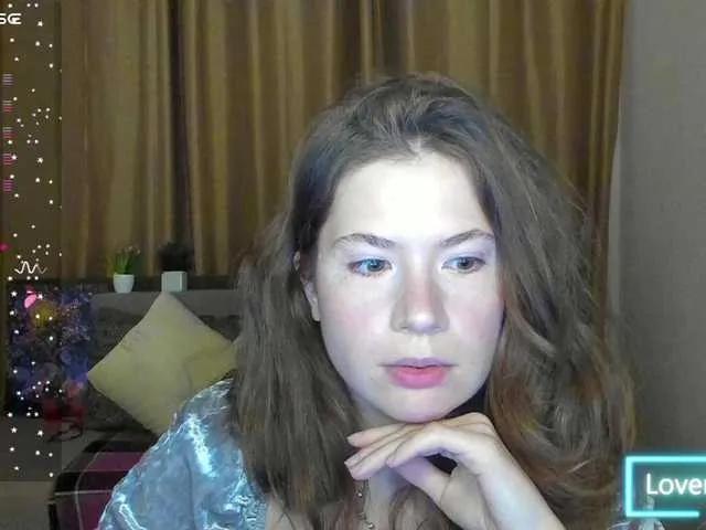 Aliciafolow009's avatar