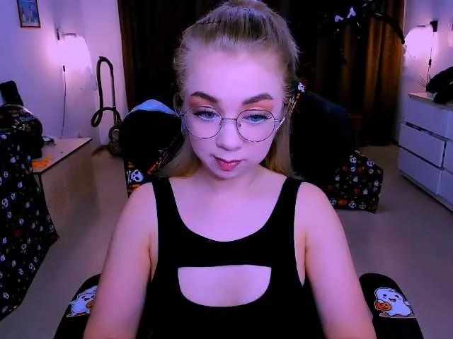 BabyNicole on BongaCams 