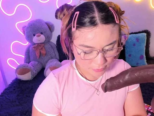 Belacurvyx — It fascinates me that they take my mouth with enthusiasm! I can tell how happy you are when I suck you, while my pussy vibrates and gets wet for you. I forgot to say, I love feeling the saliva falling on my body.