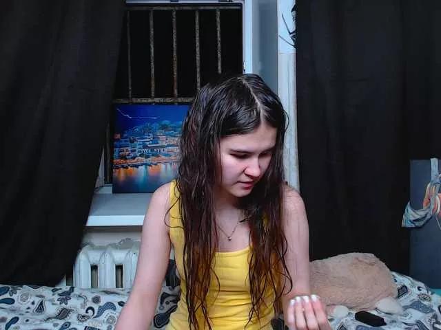 littleowlx on BongaCams 