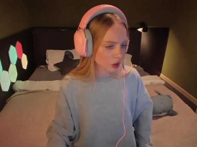 Mini-Tiny on BongaCams 