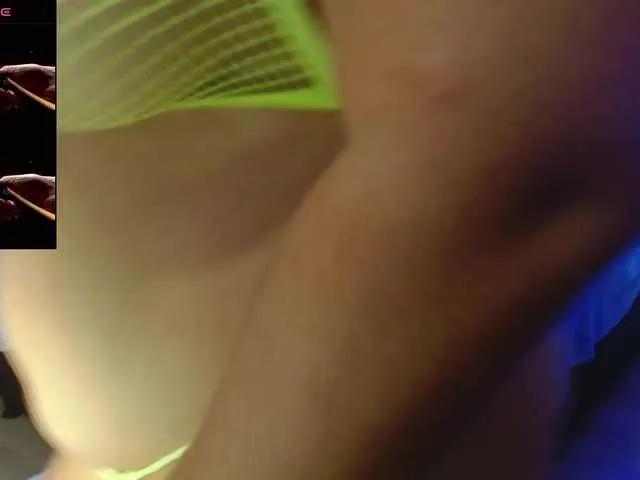 Pamela28 — Me exita el buen trato y las palabras amables