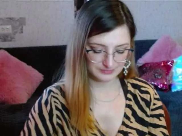 tastyariel on BongaCams 