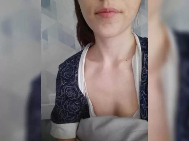 Ymmixxx on BongaCams 