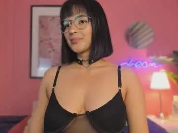 soysaraa_ on Chaturbate 