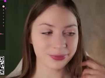 stella_of_steel — Squeeze my ass #natural #smile #shy #tease #smalltits [13 tokens remaining]