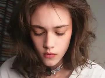 t_tragedienne — Goal: Take off my skirt - I'm Helena, a little #shy about my #smalltits becuse i'm #18 years old, #young #new girl here [410 tokens remaining]