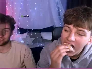 travis_wolf_ — GOAL: Make me happy [15 tokens remaining] Welcome to my room! #monstercock #gay #tease #18 #shy