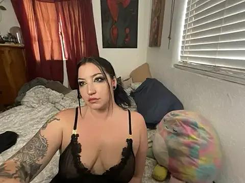 anja_peach on StripChat 