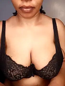 boobsnipplian's avatar