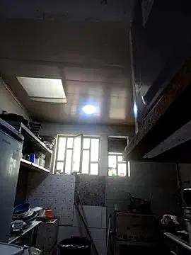 Britany_2-7 — Plug anal