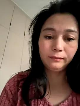 buusoom on StripChat 