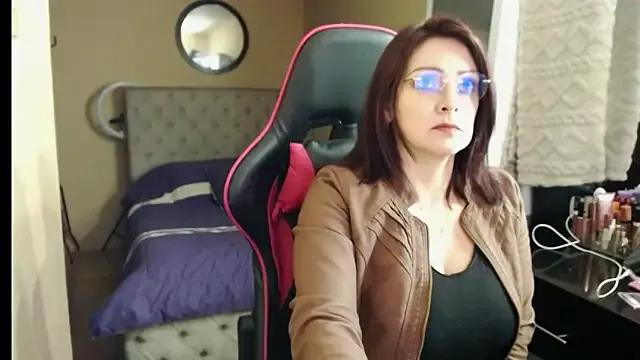 Carol_Scottt — Private on StripChat