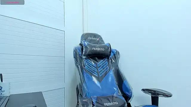 Cleopatra_Trans — spank ass x 10