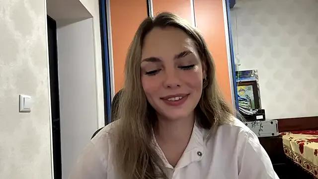 IlanaLafferty — Blow kisses to everyone