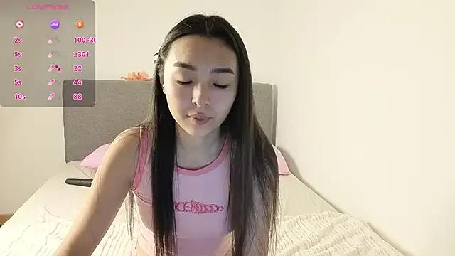 Ju_jin on StripChat 
