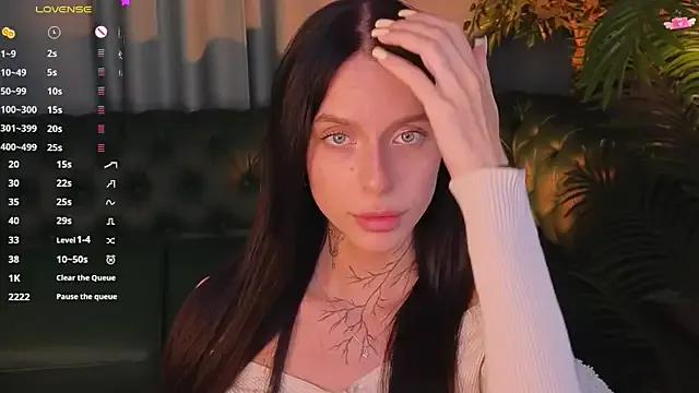 livia_starwars on StripChat 