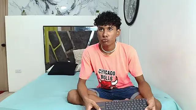 LONDON_BOYS1 — HEY GUYS 