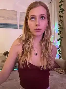 LunaRase — erotic dance