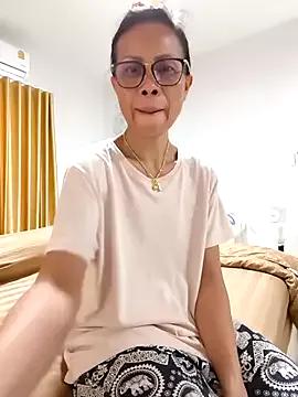 Mama_Eva_1 on StripChat 