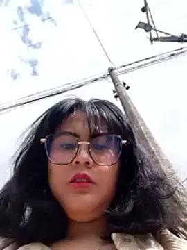 mari_98 — Show tits in tranport public 