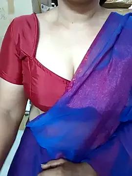 Meera__ on StripChat 