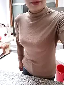 mimi520 on StripChat 