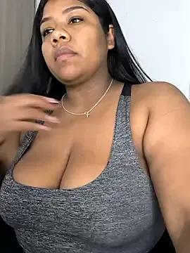 paola091 — Show my Tits-