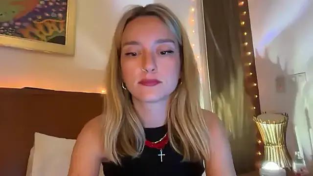 SirenaBelle — Love and pleasure+video