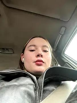 StephanieMur's avatar