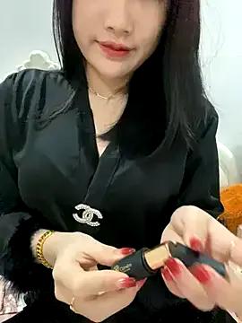 Sunny_babyy on StripChat 