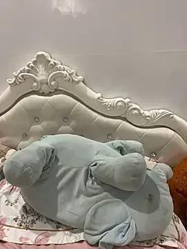 Sunny_babyy on StripChat 