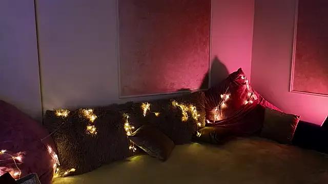 tomorrows_day on StripChat 