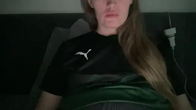 vanessa4you — DIRTY PLAY IN MY BATH