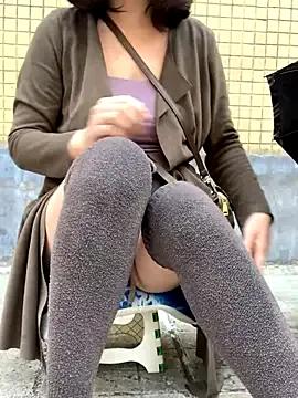 zhizhinaigai on StripChat 